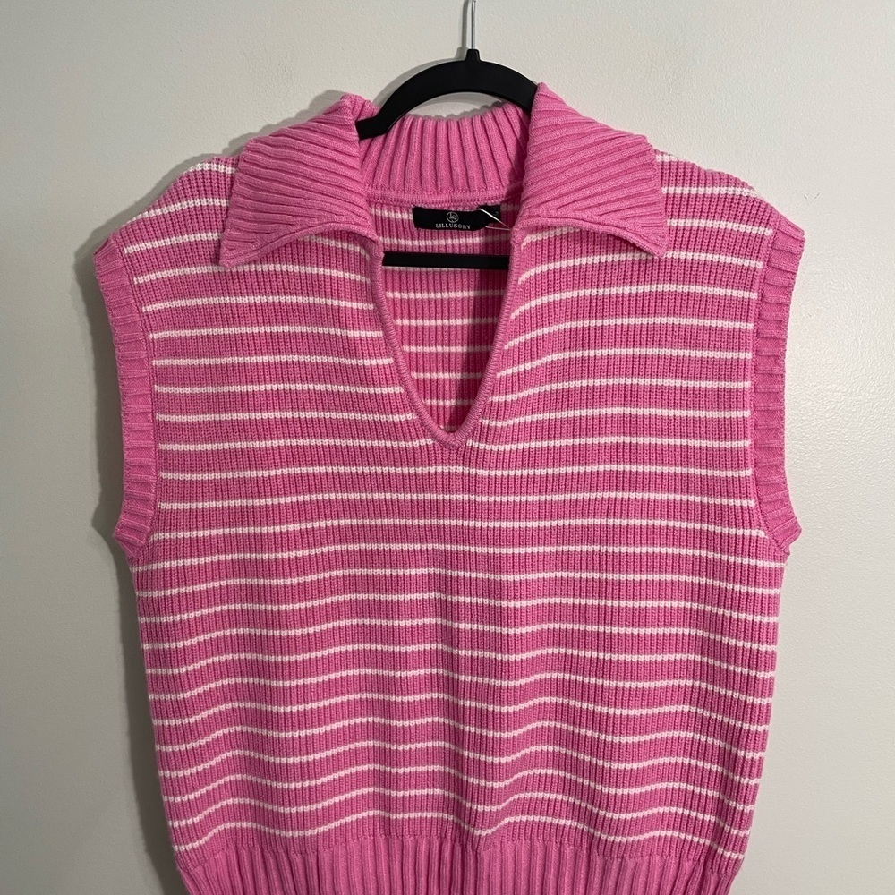 Illusory Pink Striped Sleeveless Blouse Size Large CB-AQ